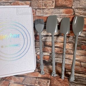Le Creuset Harry Potter Spatula Set of 4